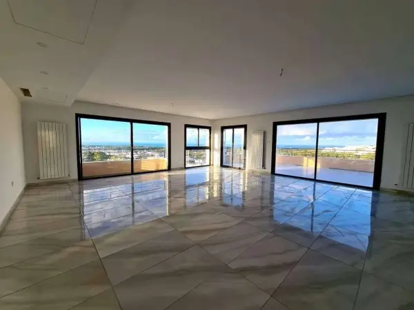 Penthouse S 2 à Gammarth - 1