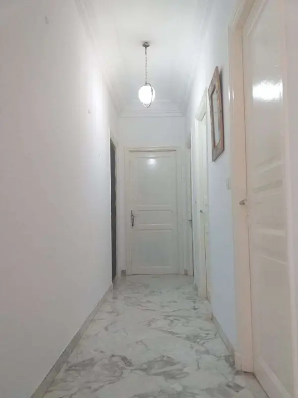 Appartement à Cité Riadh - 3