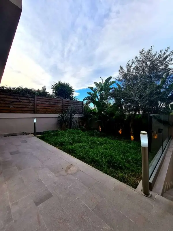 Joli Triplex avec piscine à la Marsa - 9