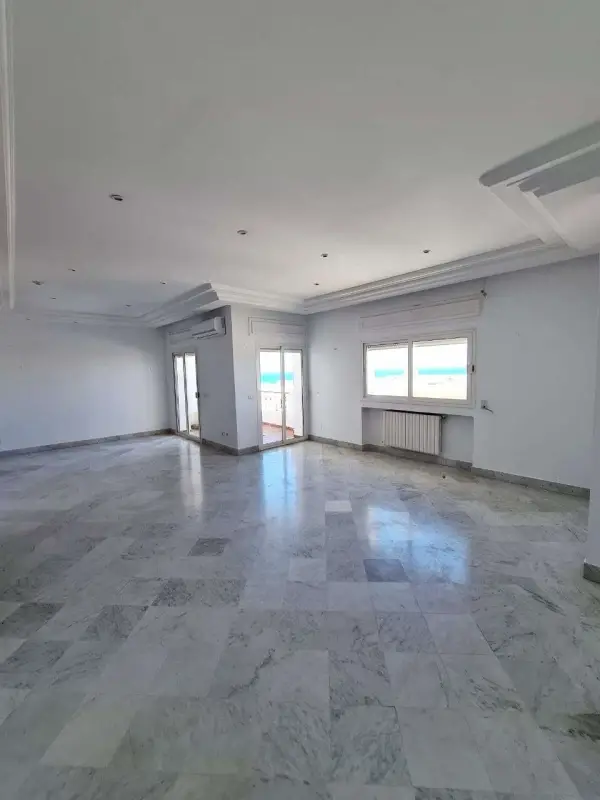 Appartement s 3 vue mer à La Marsa - 2
