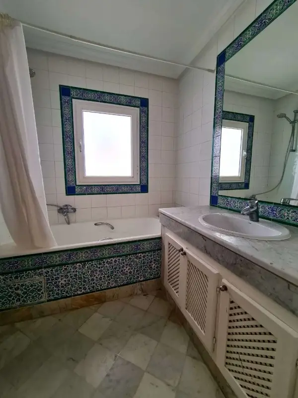 Appartement s 3 vue mer à La Marsa - 7