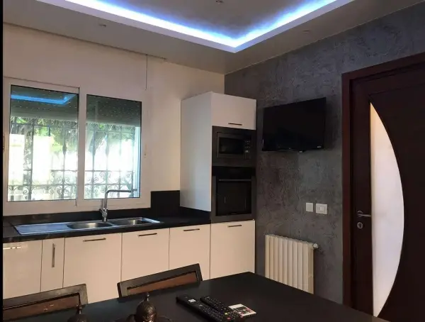 Duplex s 3 avec jardin à la Marsa - 4