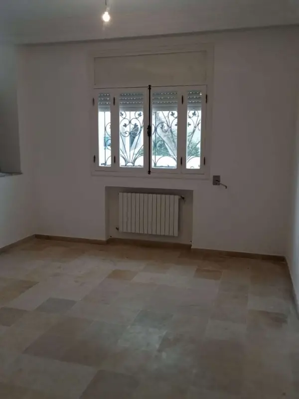 Etage de villa S 2 à la Marsa - 3