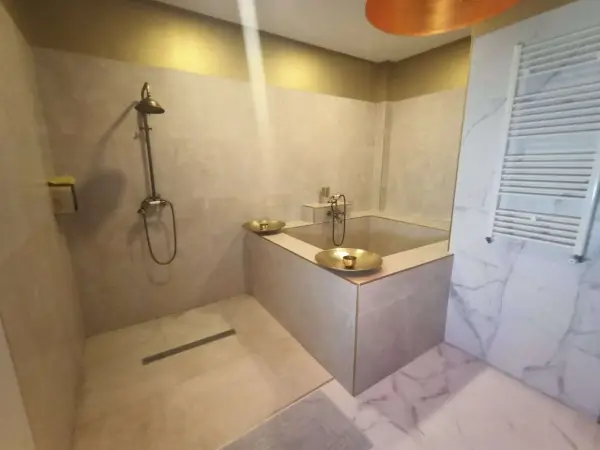 Etage de villa S 4 meublé à la Marsa - 2