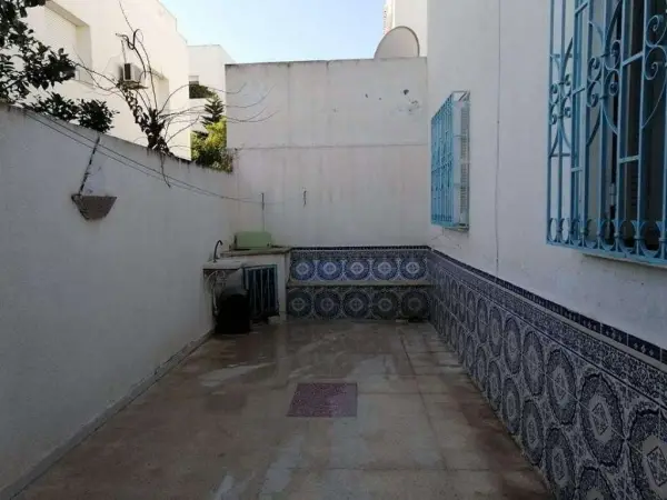 Villa plain pied à la Marsa - 1