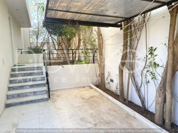 Triplex de 300m² à louer aux Jardins de Carthage - 9