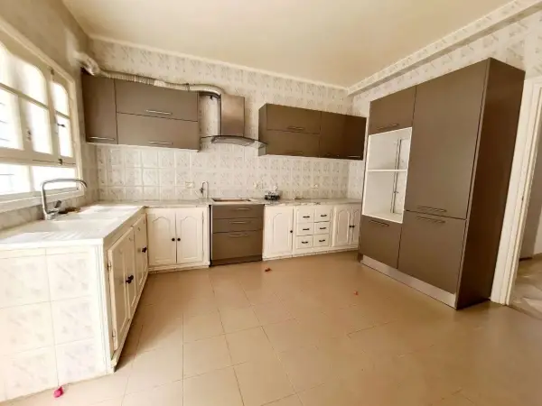 Villa S 6 avec jardin à Gammarth - 3
