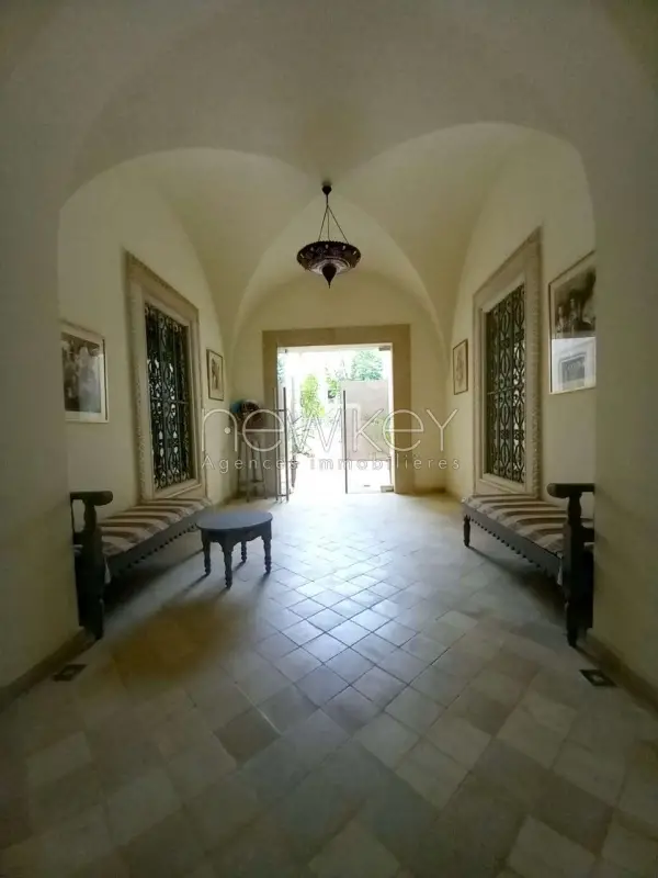 Une très belle Villa s 4 à la Marsa - 2