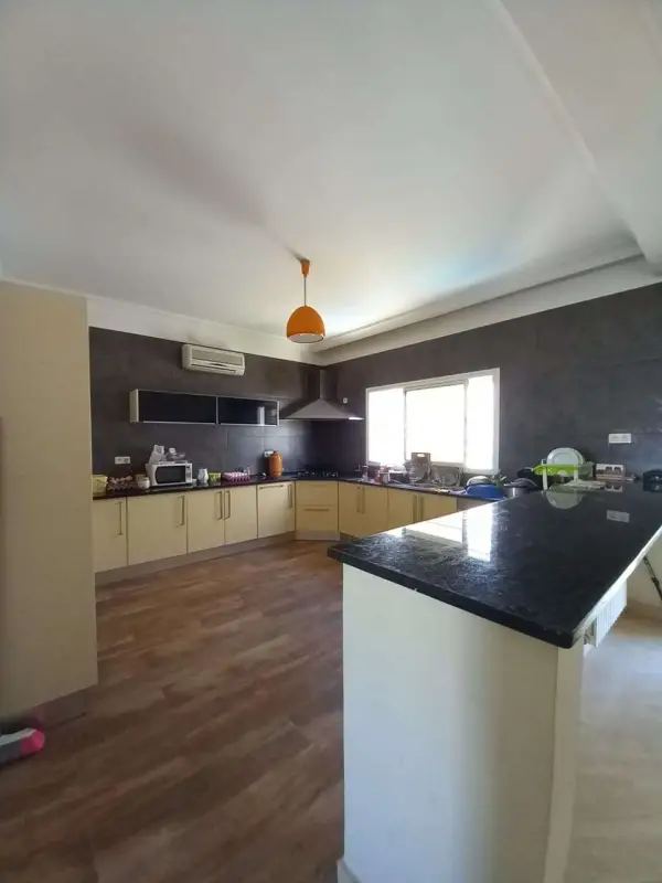 Triplex s 3 à La Marsa avec piscine - 6