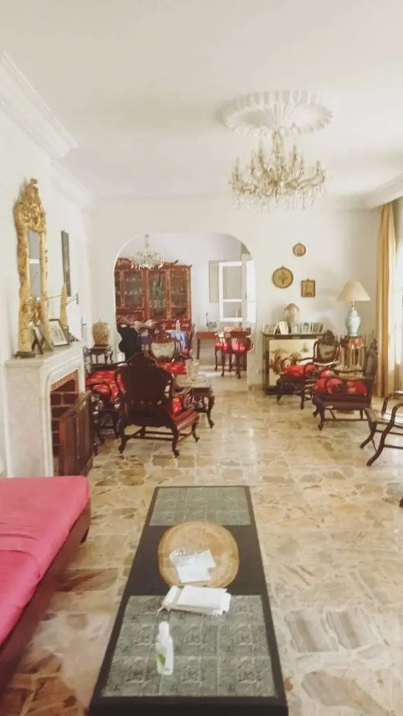 location Villa à la Marsa ville - 1