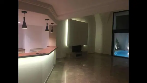 Villa jumelée à Gammarth avec piscine - 3