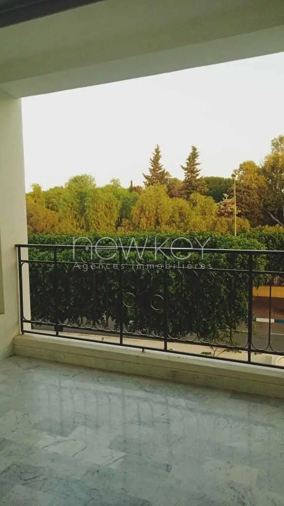 Appartement s+2 au coeur de la Marsa - 7