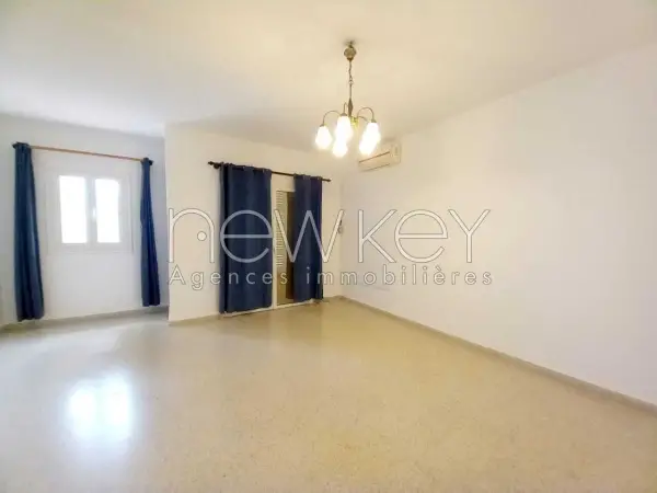 Duplex S+4 à la Marsa - 3