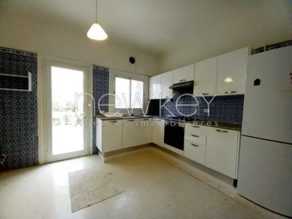 Duplex S+4 à la Marsa - 8