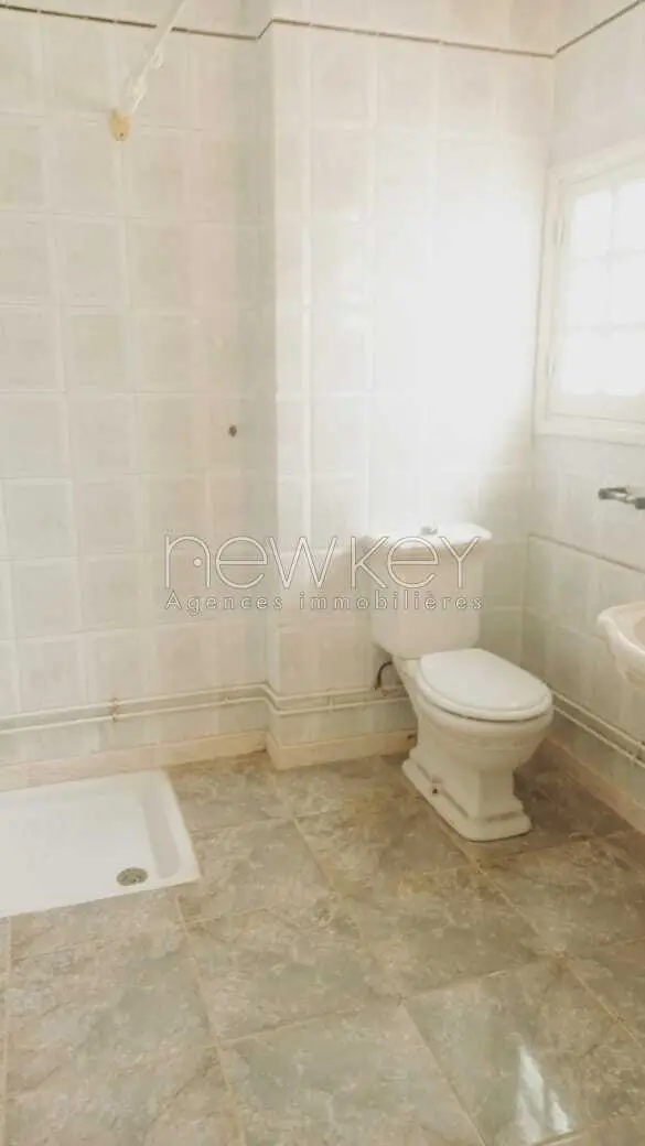 Etage de villa s+3 à la Marsa - 7