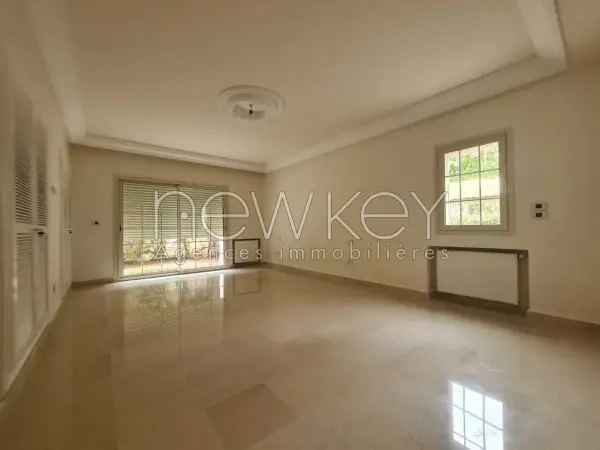 bel s3 avec jardin prés du PMF - 8