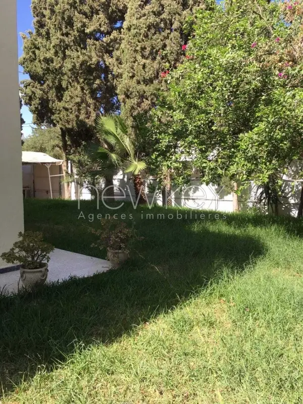 Villa S 5 à la Marsa - 1