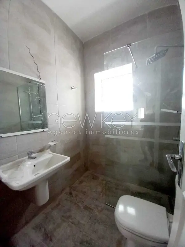 Appartement s+3 au coeur de la Marsa - 2