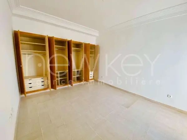 Duplex S+4 À vendre À La Soukra - 5