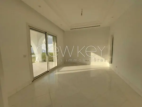 Magnifique villa S+3 à la Marina Gammarth - 15