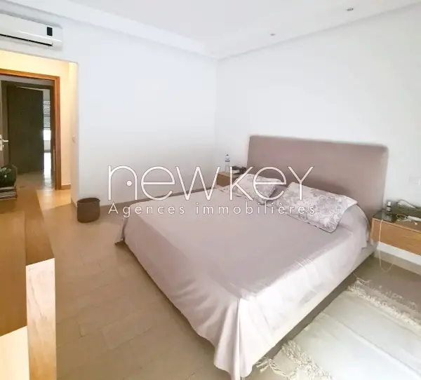 Superbe appartement S3 avec un jardin à La Soukra - 4