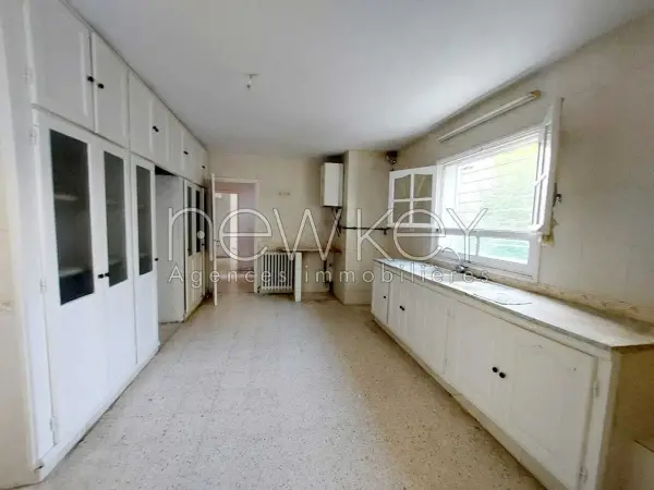 Etage de villa S+5 La Marsa - 2