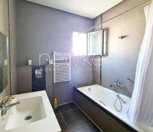 Appartement S2 Meublé à L'Aouina - 3