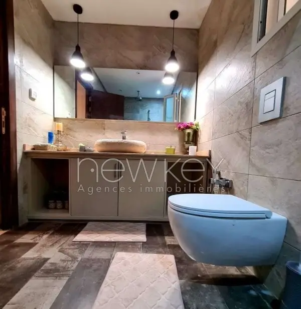 Splendide Villa avec piscine à Louer à La Soukra - 14