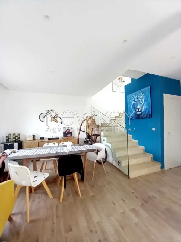 Coquet duplex S+3 meublé à la Marsa - 10