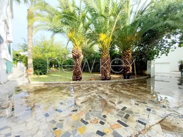 Magnifique villa S+5 à la Marsa - 10