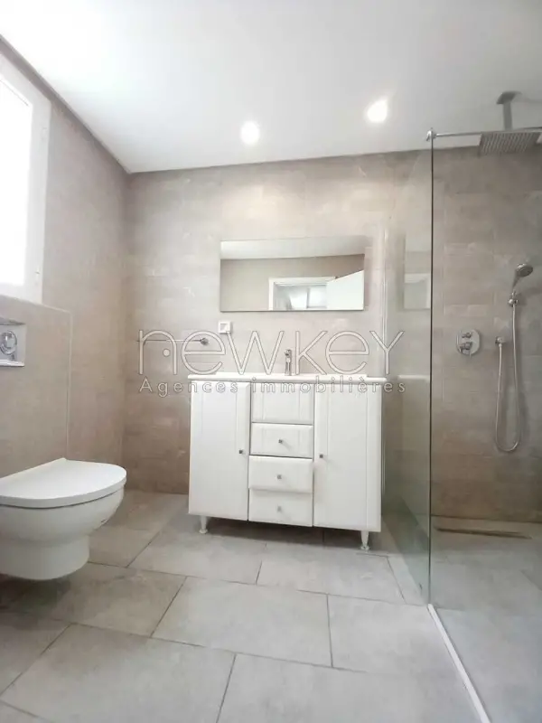 Etage de villa à la Marsa - 8