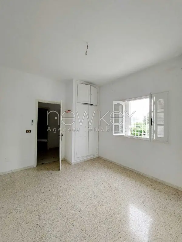 Etage de villa s+3 La Marsa - 5