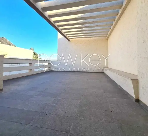 Triplex Haut Standing S5 à vendre à La Soukra - 9