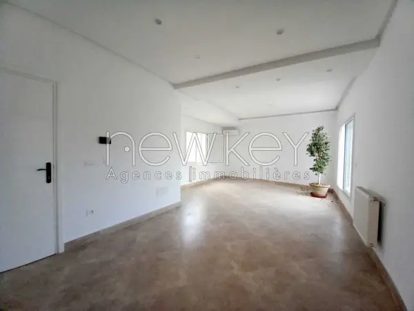 Appartement s+2 à la Marsa - 1