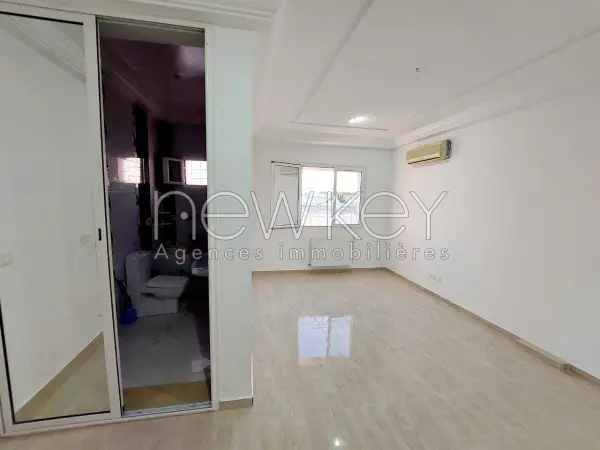 Etage de villa s+4 La Marsa - 6
