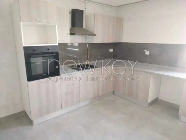 Appartement S2 à vendre à Ain Zaghouan Nord - 1