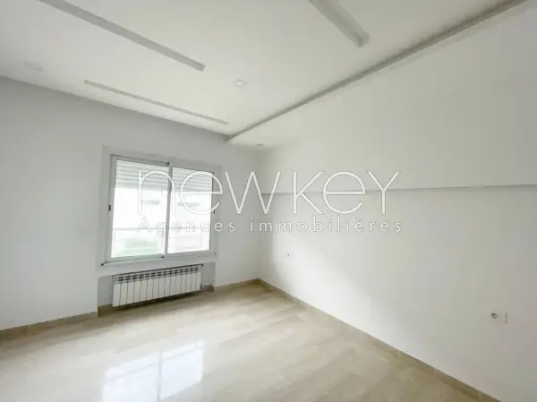 Appartement S3 à vendre à La Soukra - 4