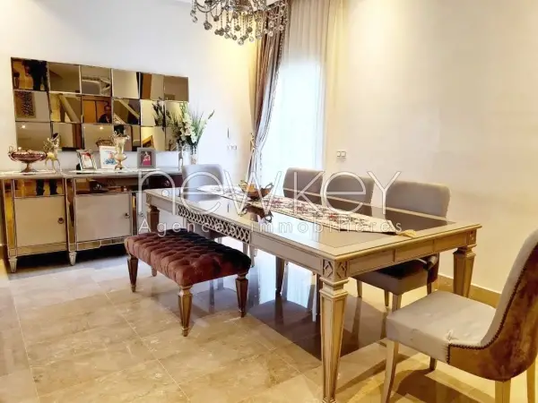 Un Coquet Duplex à louer à La Soukra - 5