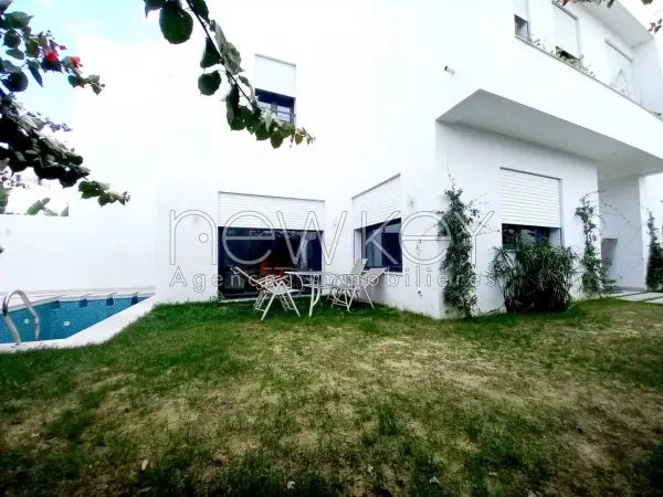 Magnifique villa S+4 à Gammarth - 13