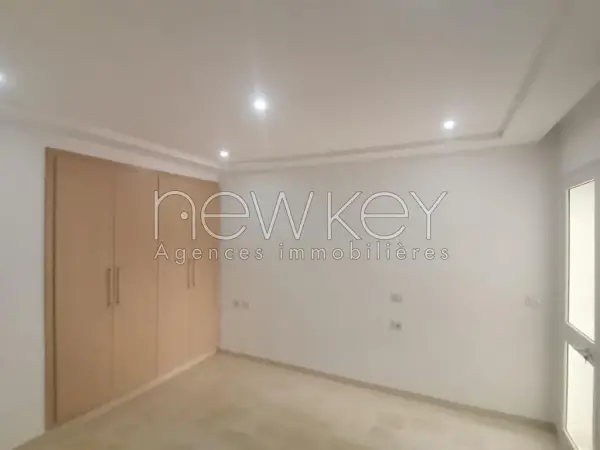Appartement s+3 à Gammarth - 11