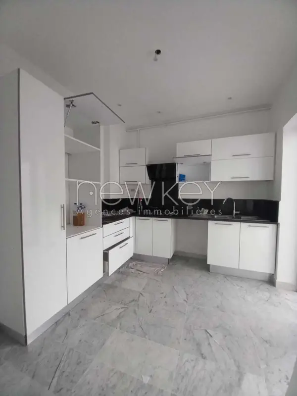 Appartement s+2 avec jardin à la Marsa - 3