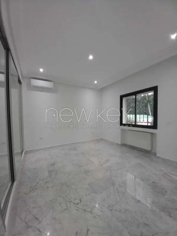 Appartement s+2 avec jardin à la Marsa - 2