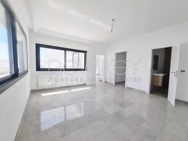 Villa Haut Standing S4 à vendre à La Soukra - 5