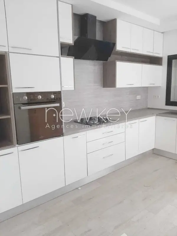 Appartement Meublé S2 à La Marsa - 4