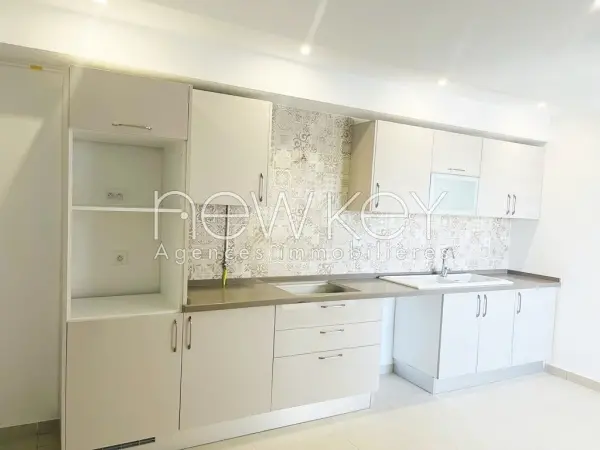 Appartement Neuf S3 à vendre à La Soukra - 1