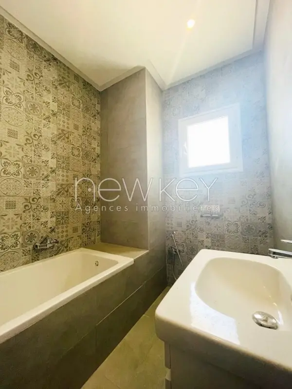 Appartement Neuf S3 à vendre à La Soukra - 7