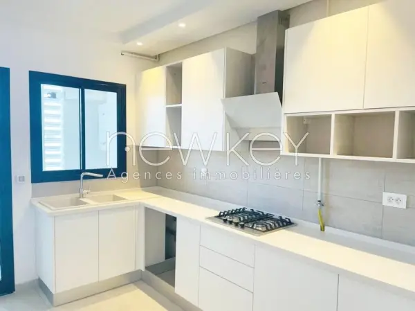 Superbe Appartement Neuf S3 À Louer À La Soukra - 1