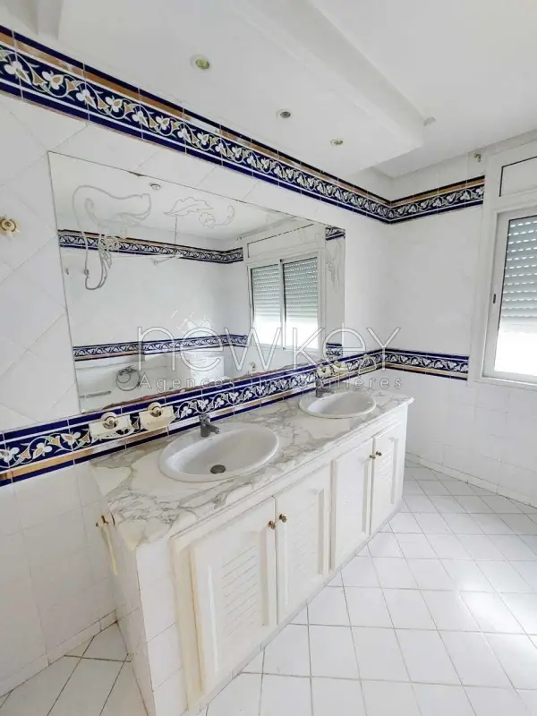 Villa s5 avec jardin à Sidi daoued - 9