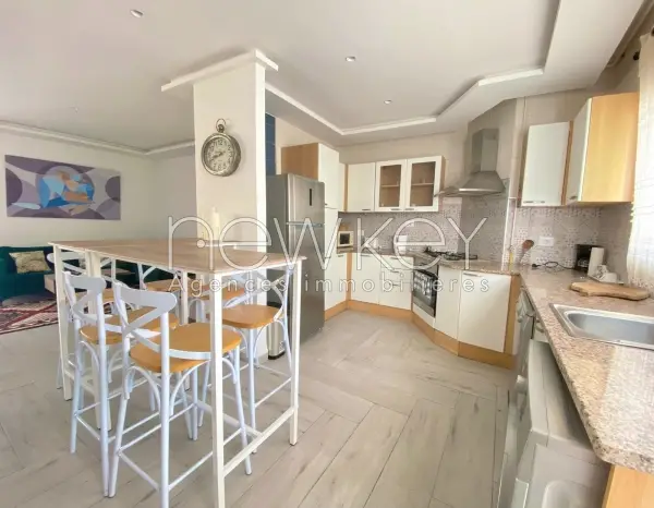 Appartement s2 meublé à louer aux Berges du Lac 1 - 2