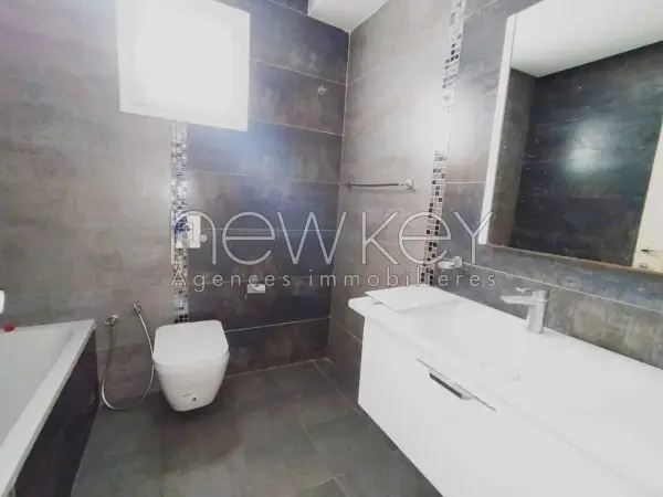 Duplex S3 avec piscine à louer à La Soukra - 10